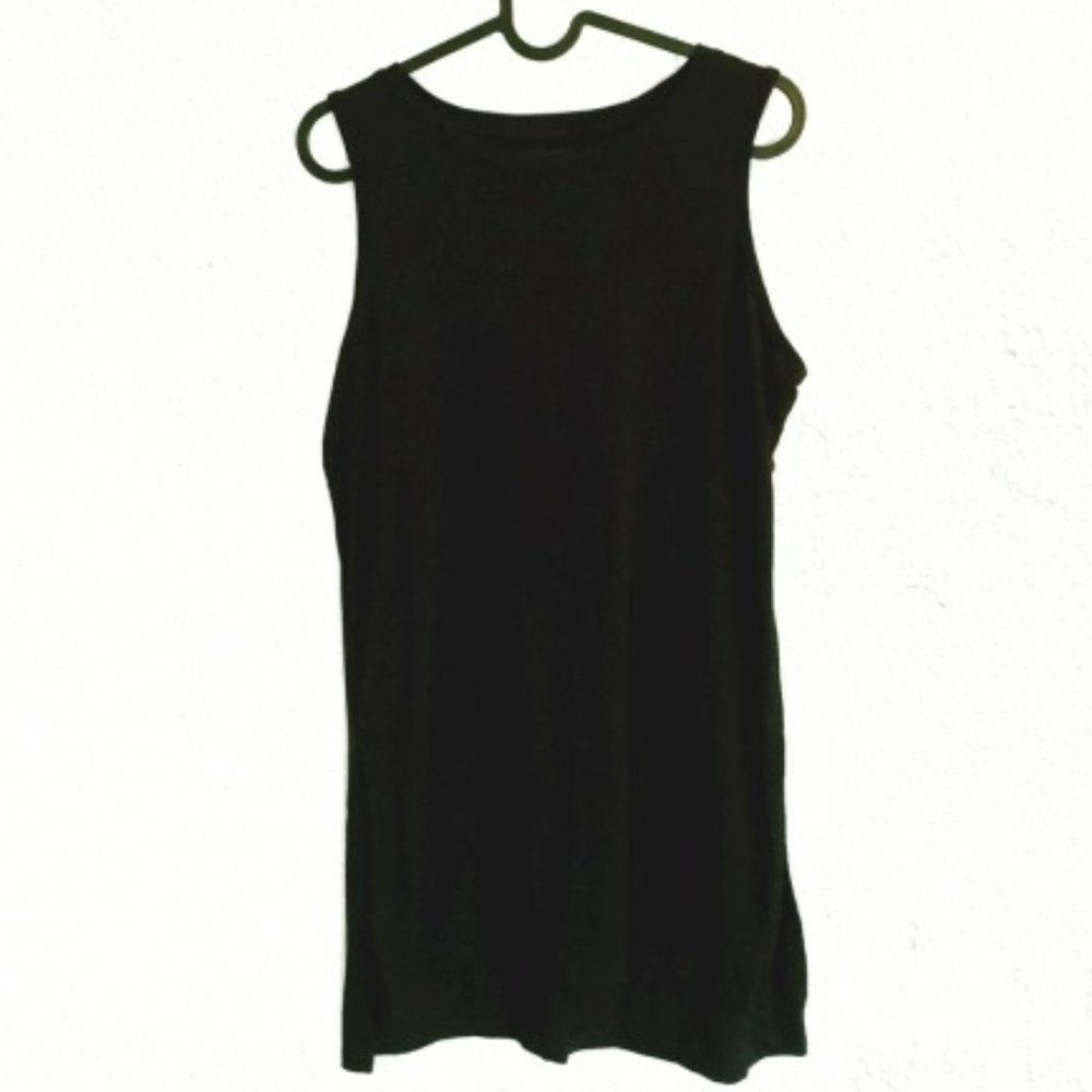 BLACK TUNIC TOP,  SIZE SMALL
